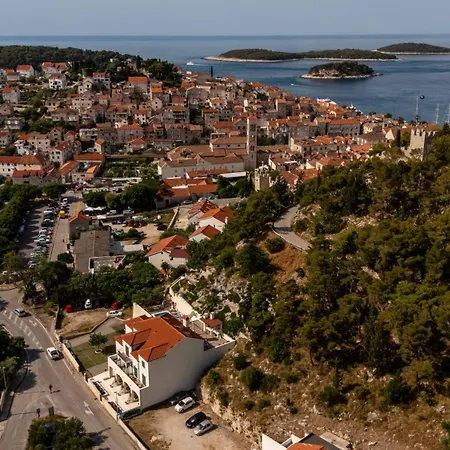 Διαμέρισμα Kogo Χβαρ
